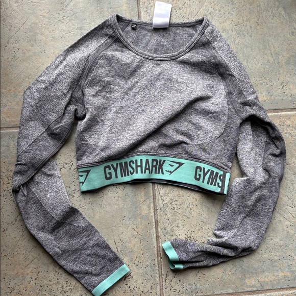 4 Gymshark Mauve Pink Grey Sports Bras,1 crop top and 1 pants Bundle Size s - Picture 12 of 14